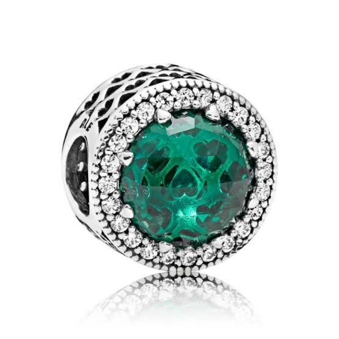 パンドラ（PANDORA）グリーン ラディアント ハート チャーム