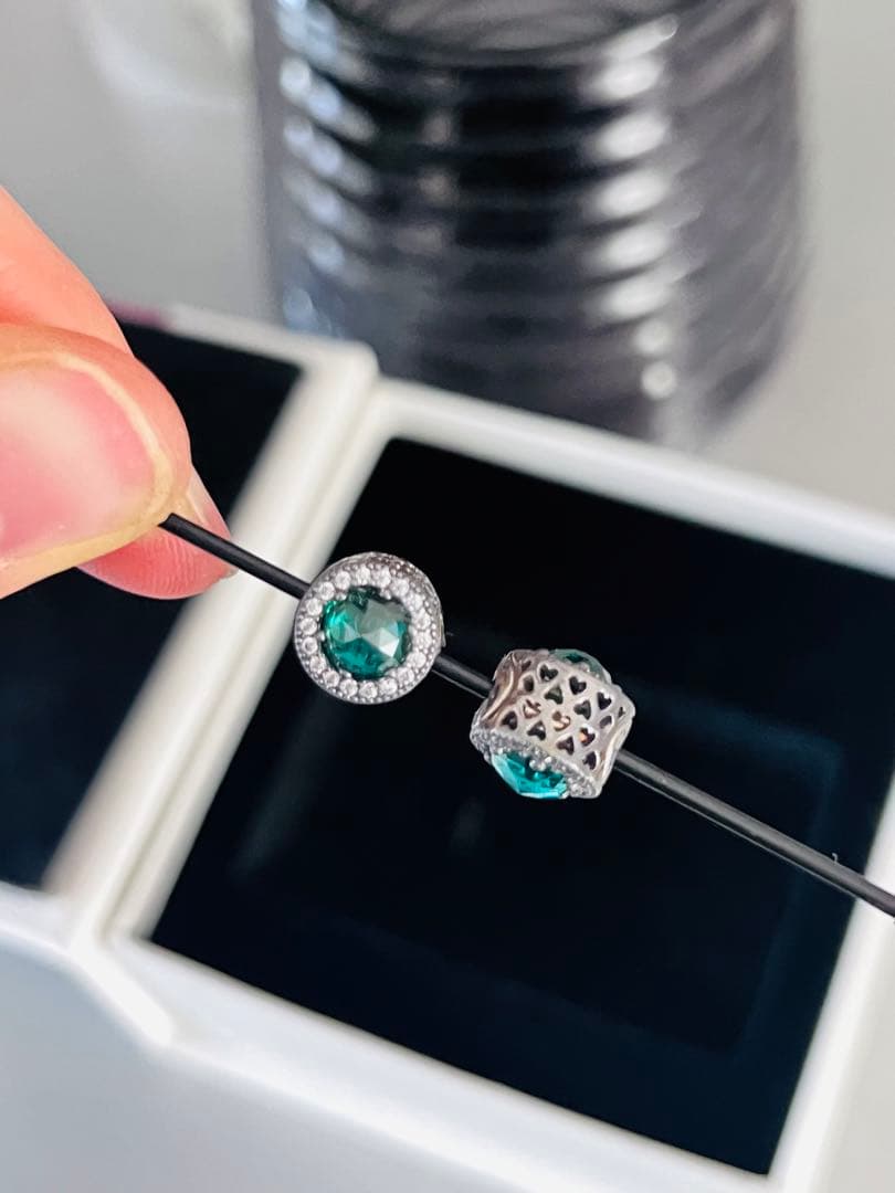 パンドラ（PANDORA）グリーン ラディアント ハート チャーム