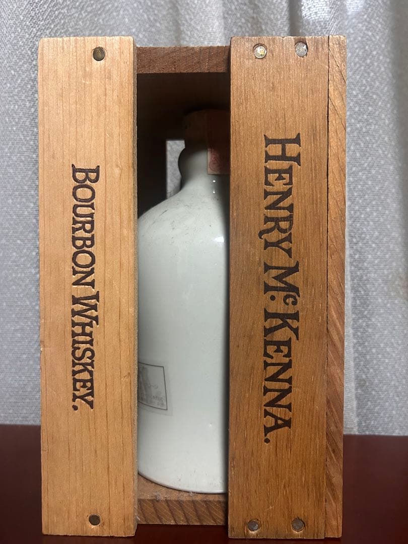 ★希少★ Henry McKenna スペシャルリザーブ バーボンウイスキー