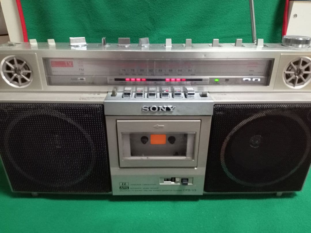 SONY CFS-V3 ラジカセ FM/AMカセットプレーヤー