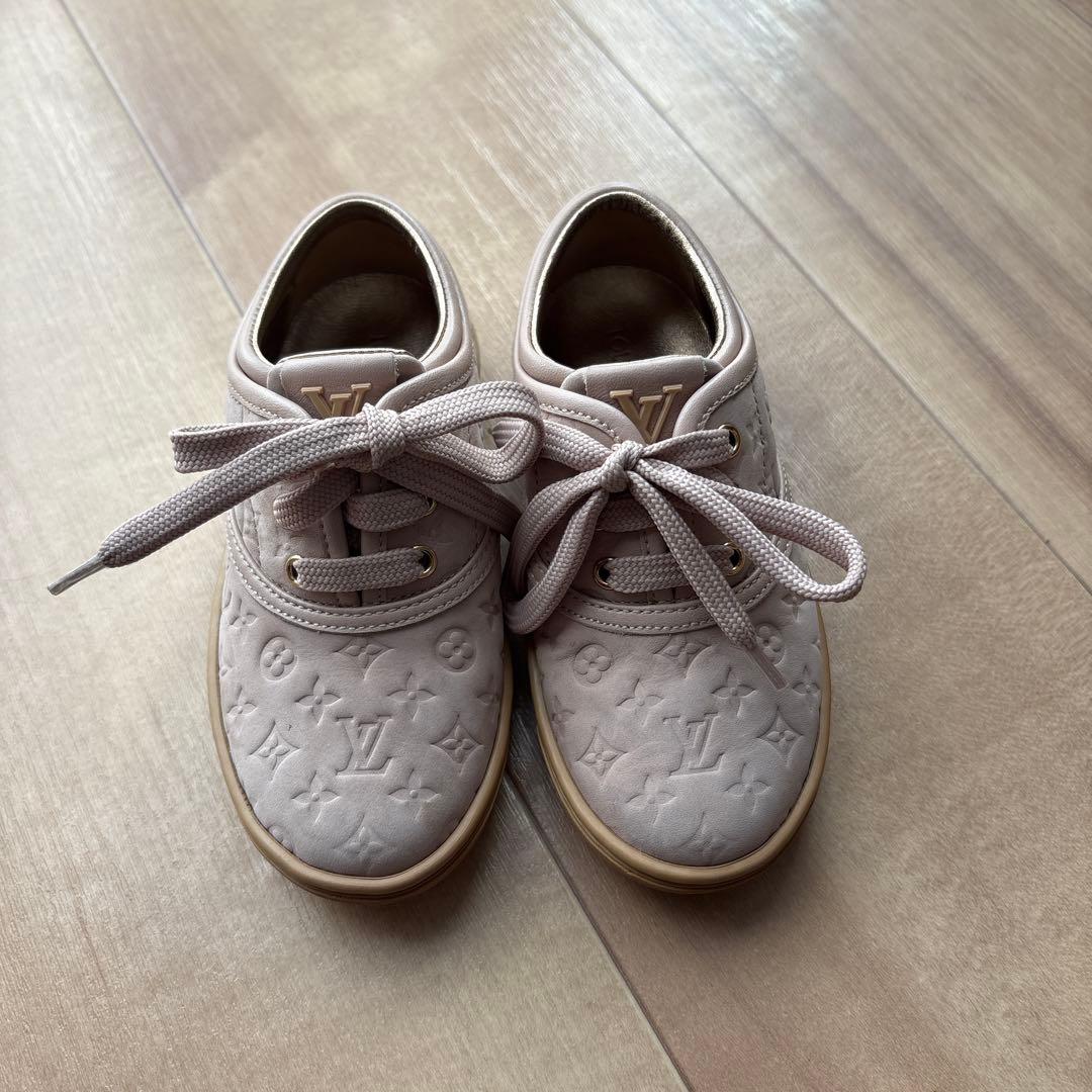 Louis Vuitton ピンク スニーカー