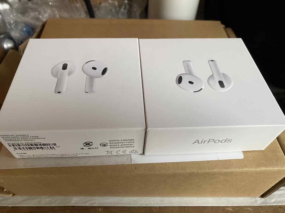 AirPods 4 ワイヤレスヘッドホン 2個セット