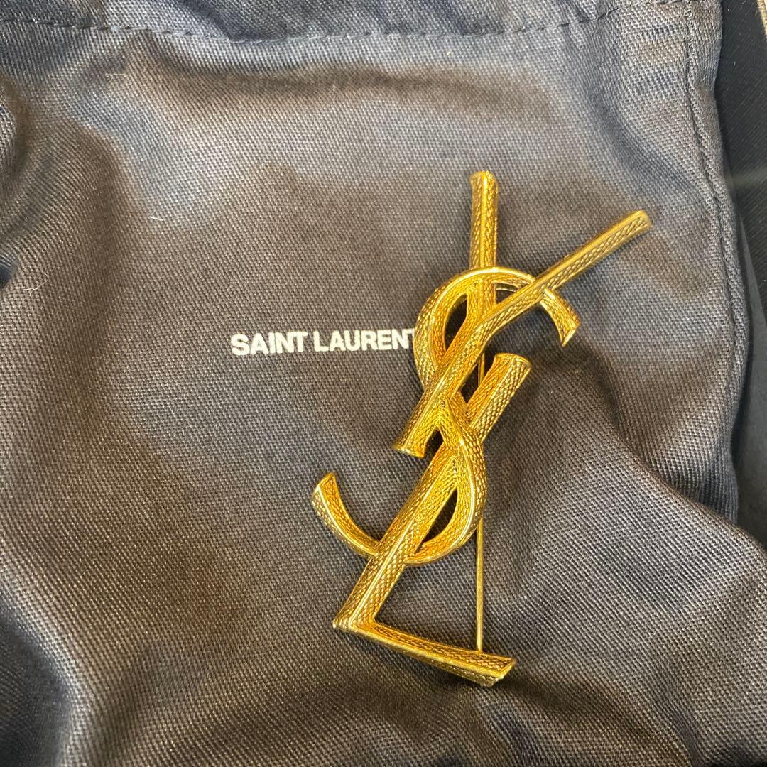 サンローラン SAINT LAURENT ブローチ YSL 男女兼用
