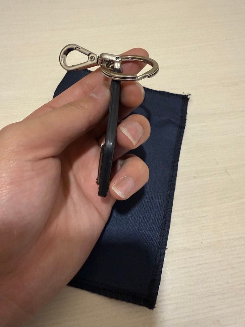 PRADA サフィアーノ キーリング　ブラック