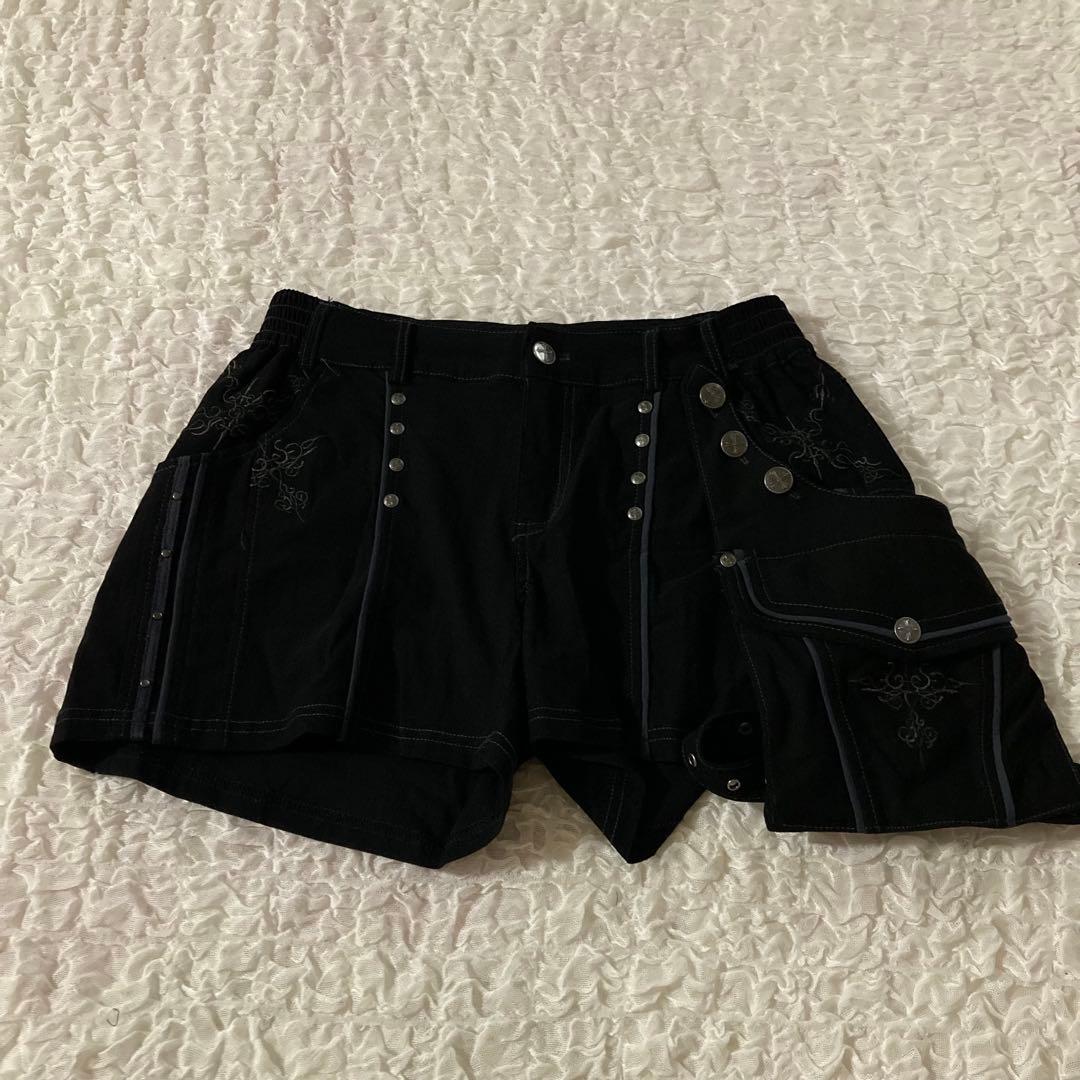 ozz croce オッズクローチェ　ozz on ショートパンツ