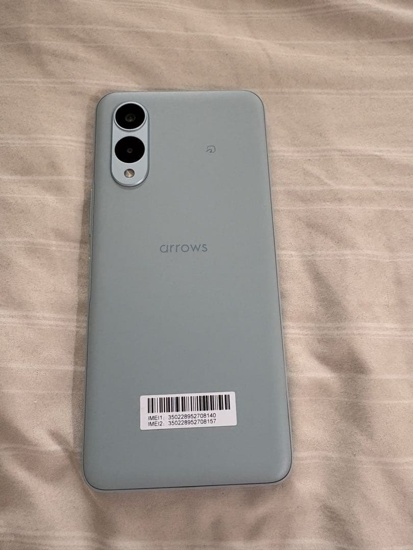 【としくろ】arrows We2 楽天SIMフリー 【美品】ケース付