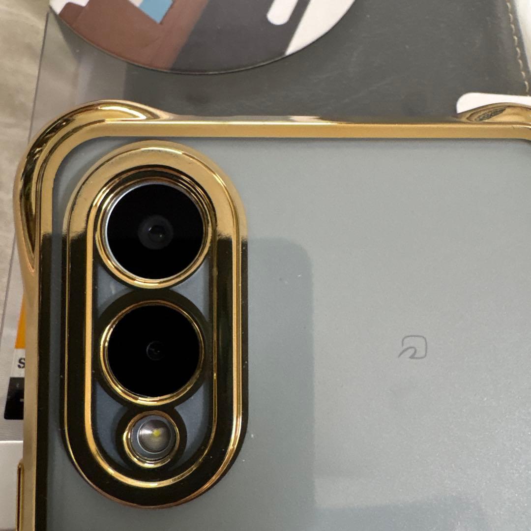 【としくろ】arrows We2 楽天SIMフリー 【美品】ケース付