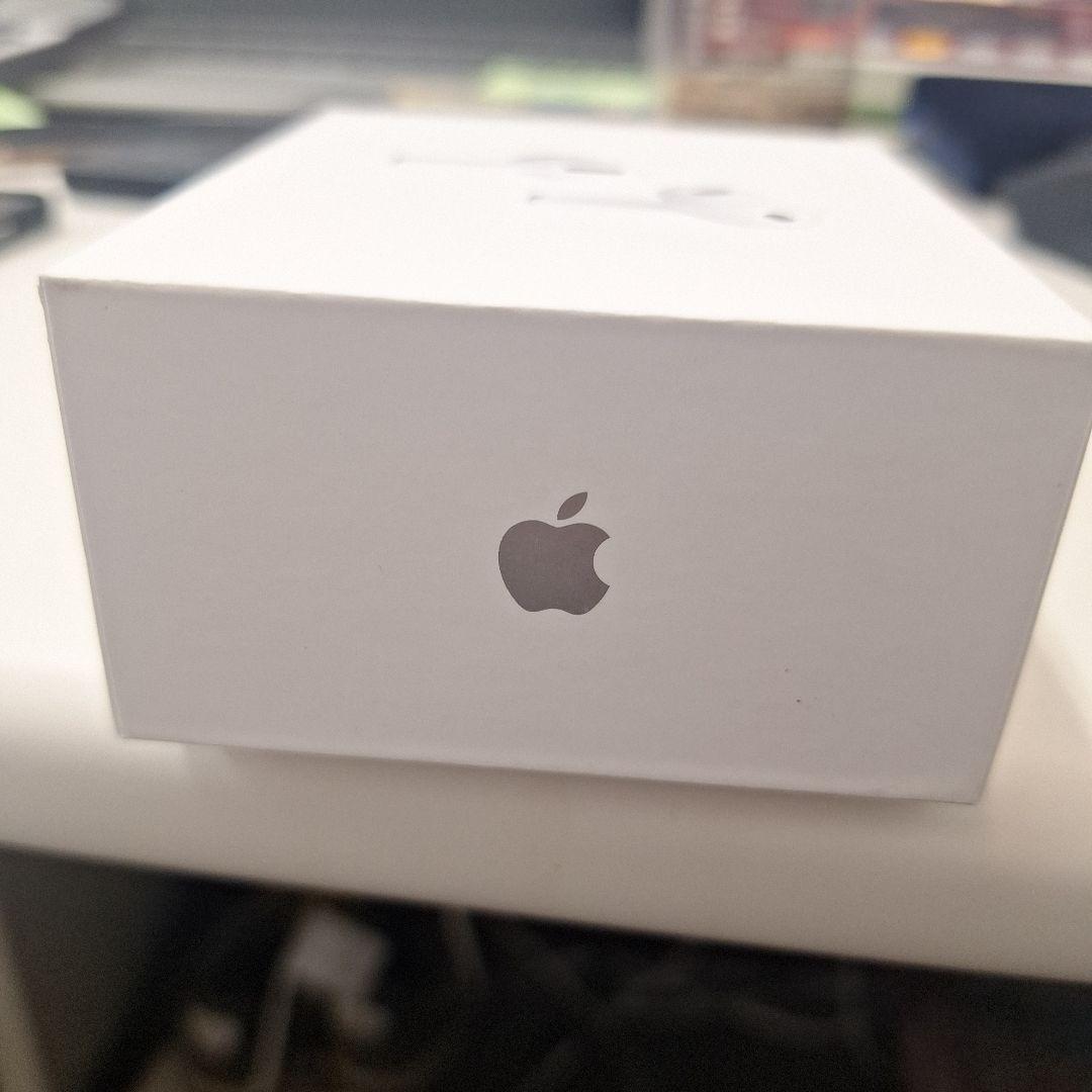 Apple AirPods Pro3 本体　未開