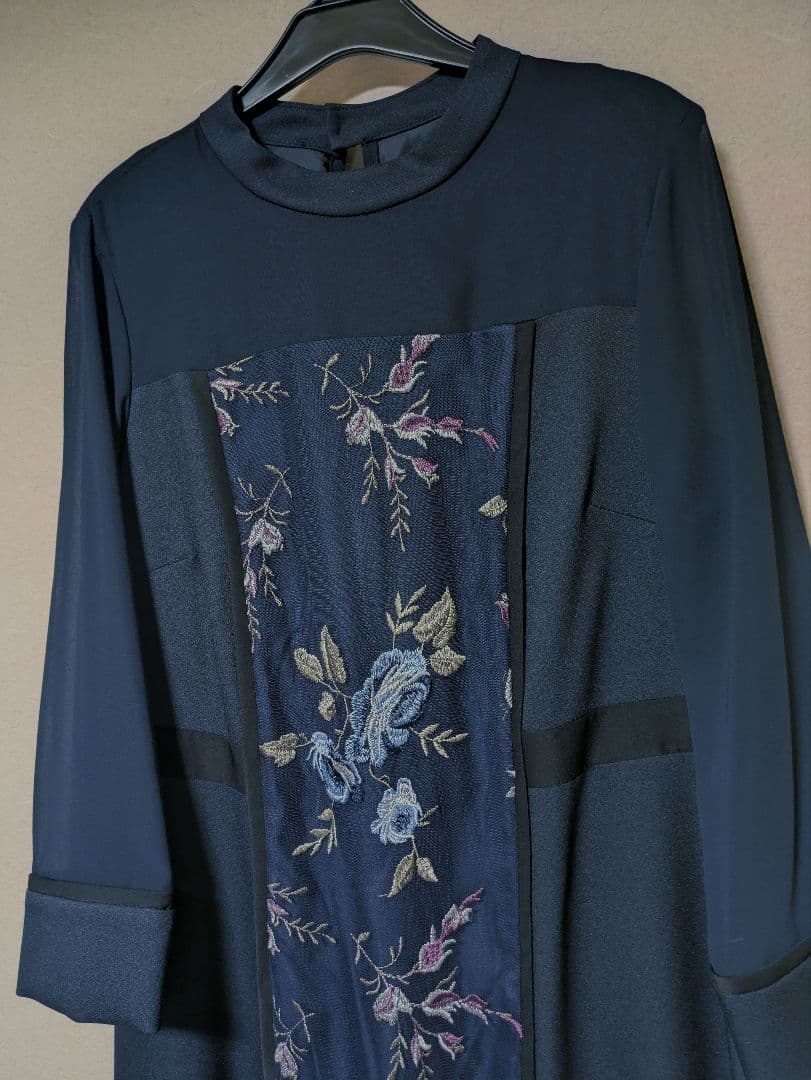 新品未使用!! カラルス パーティードレス ワンピースドレス ロング丈