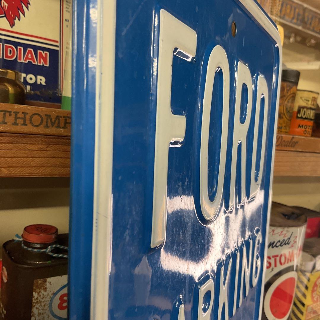 FORD パーキング看板