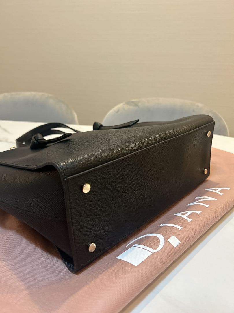 DIANA 黒 ビジネスバッグ　トートバッグ