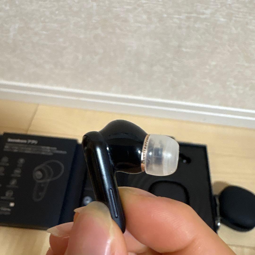 [美品]Anker Soundcore Liberty 4 おまけケース付き