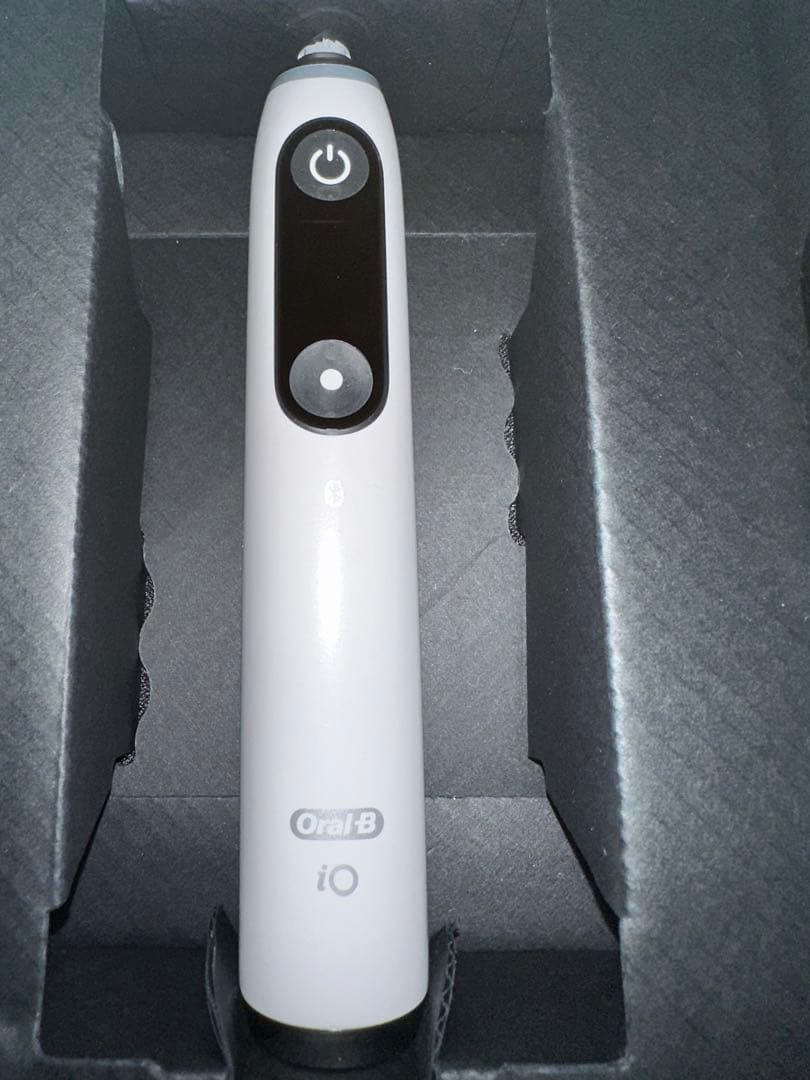 Oral-B iOシリーズ9 ホワイトアラバスター