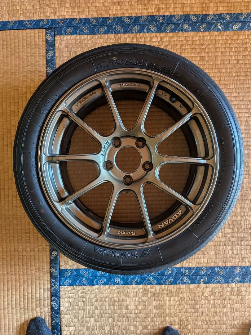 o*9様 ADVAN RZⅡ 17インチ 7.5J +48 114.3 5穴 ×
