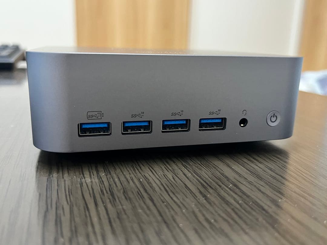 GEEKOM GT1 mega 2テラ　超高性能キーボード付！