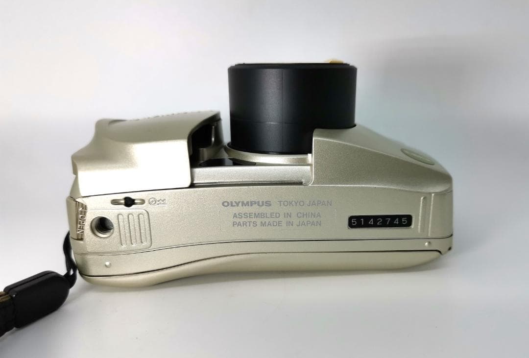 美品 コンパクトフィルムカメラ mju ZOOM115 DELUXE