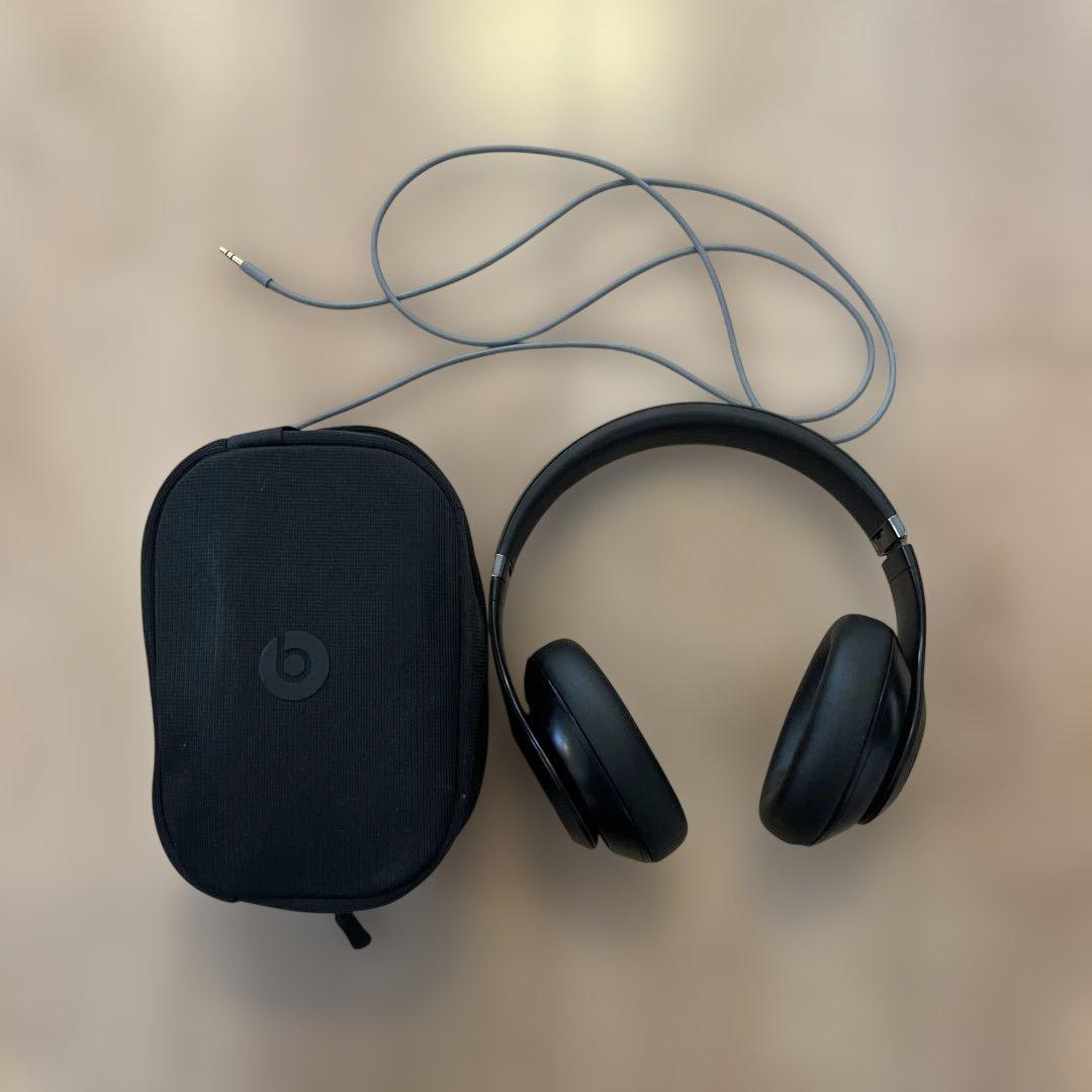 Beats ワイヤレスヘッドホン ブラック 収納ケース付き