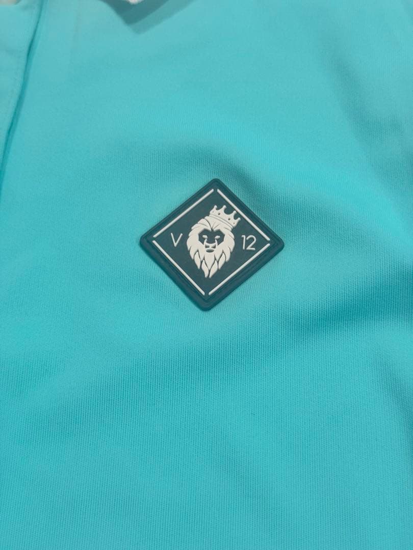 V12 ゴルフワンピース 黒とターコイズ　Mサイズ　(各一点)