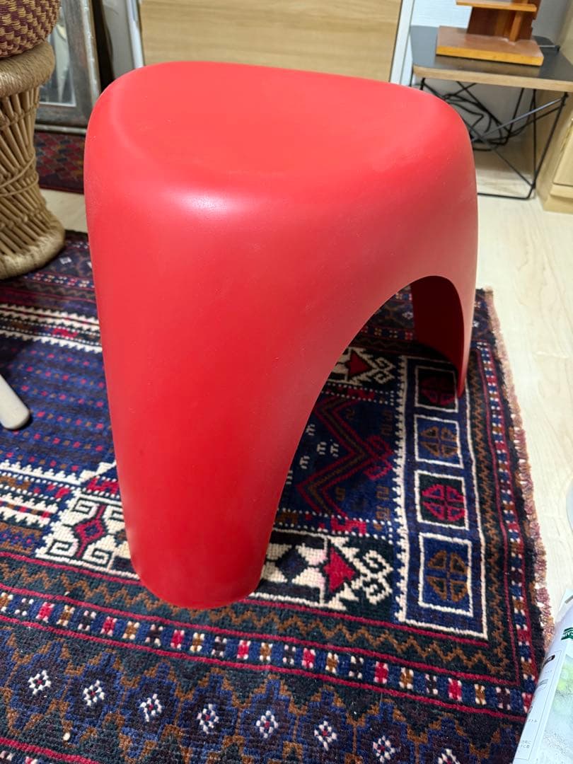 柳宗理　【廃盤カラー】 エレファントスツール　ヴィトラ製