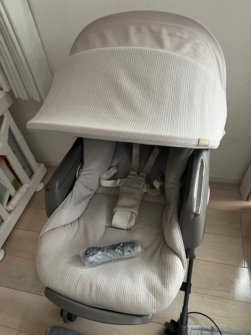 コンビ スウィングベッド＆チェア ネムリラ BEDi Longミルキーベージュ