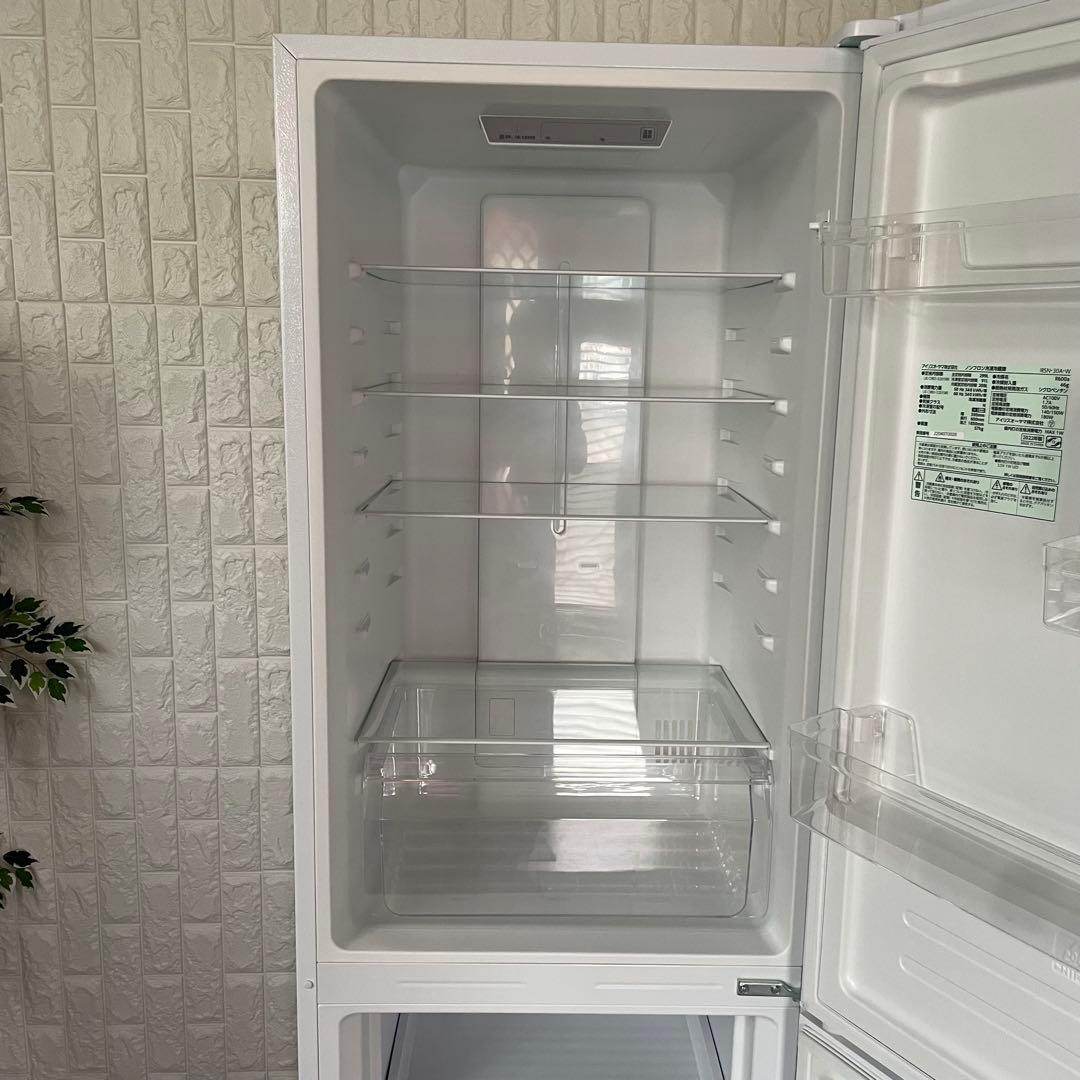 都内23区送料無料✨アイリス✨冷蔵庫　 IRSN-30A-W 299L2022年