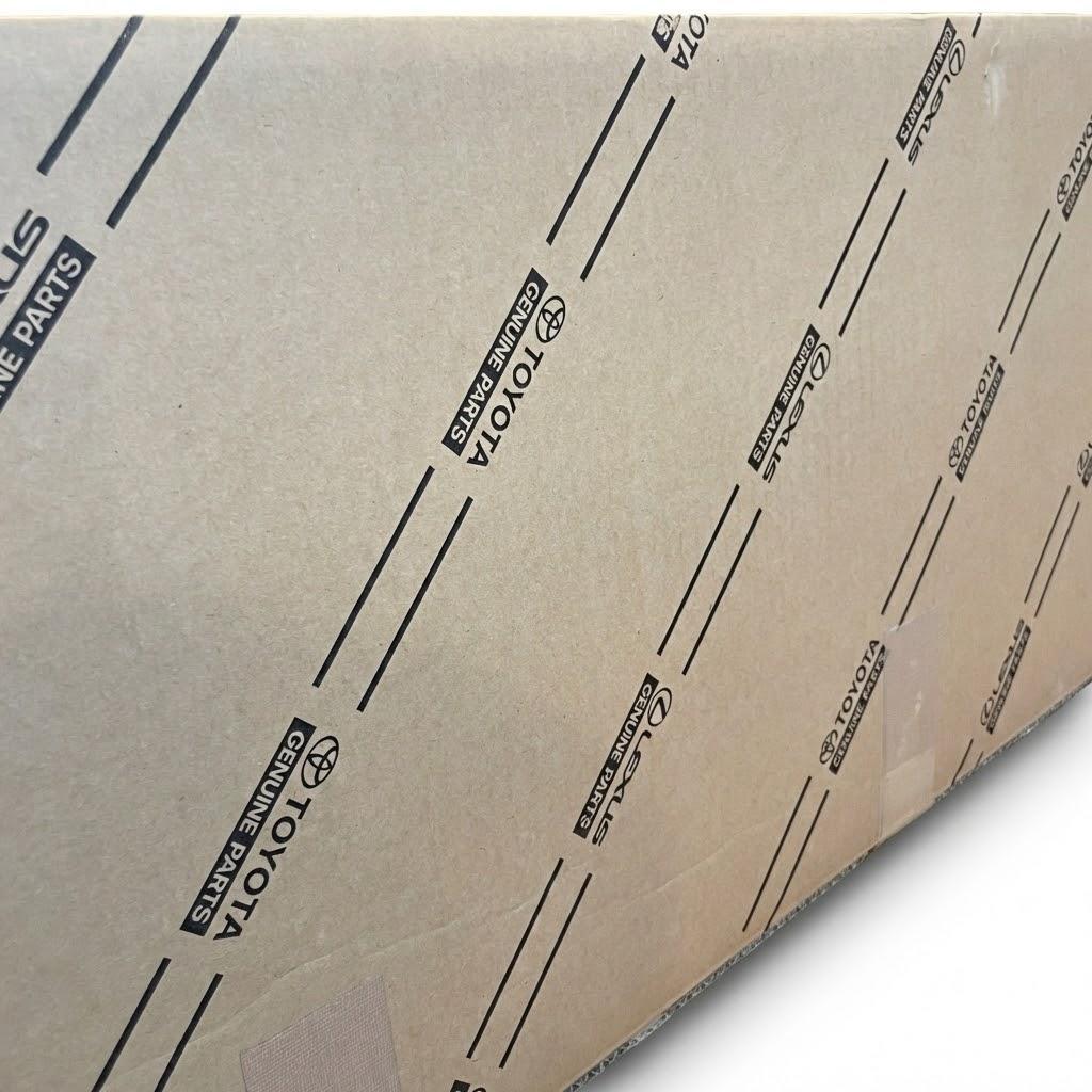 【新品】【送料込み】エスクァイア 80 前期　フロントグリル セット 純正品