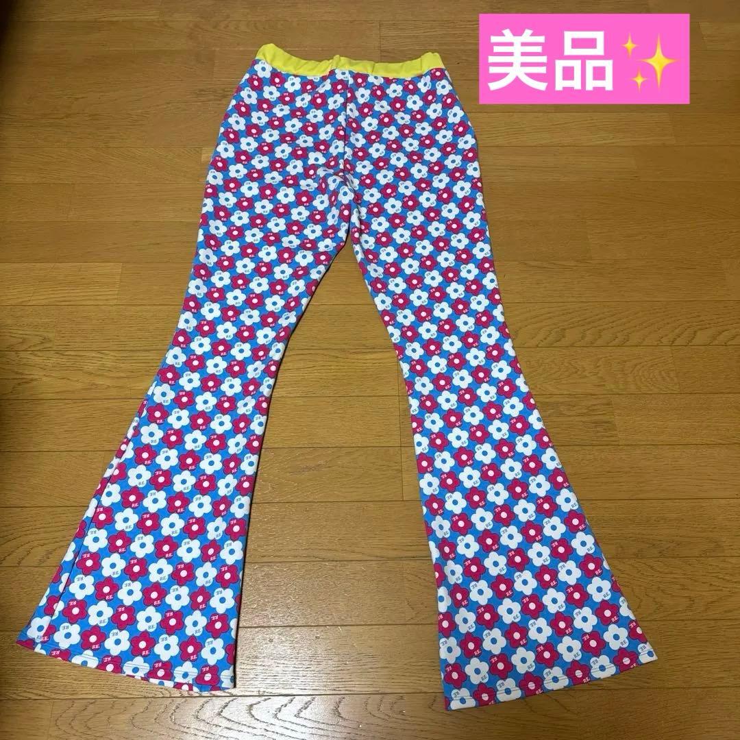 仲里依紗　RE. アールイードット　おはじき　美脚フレアパンツ