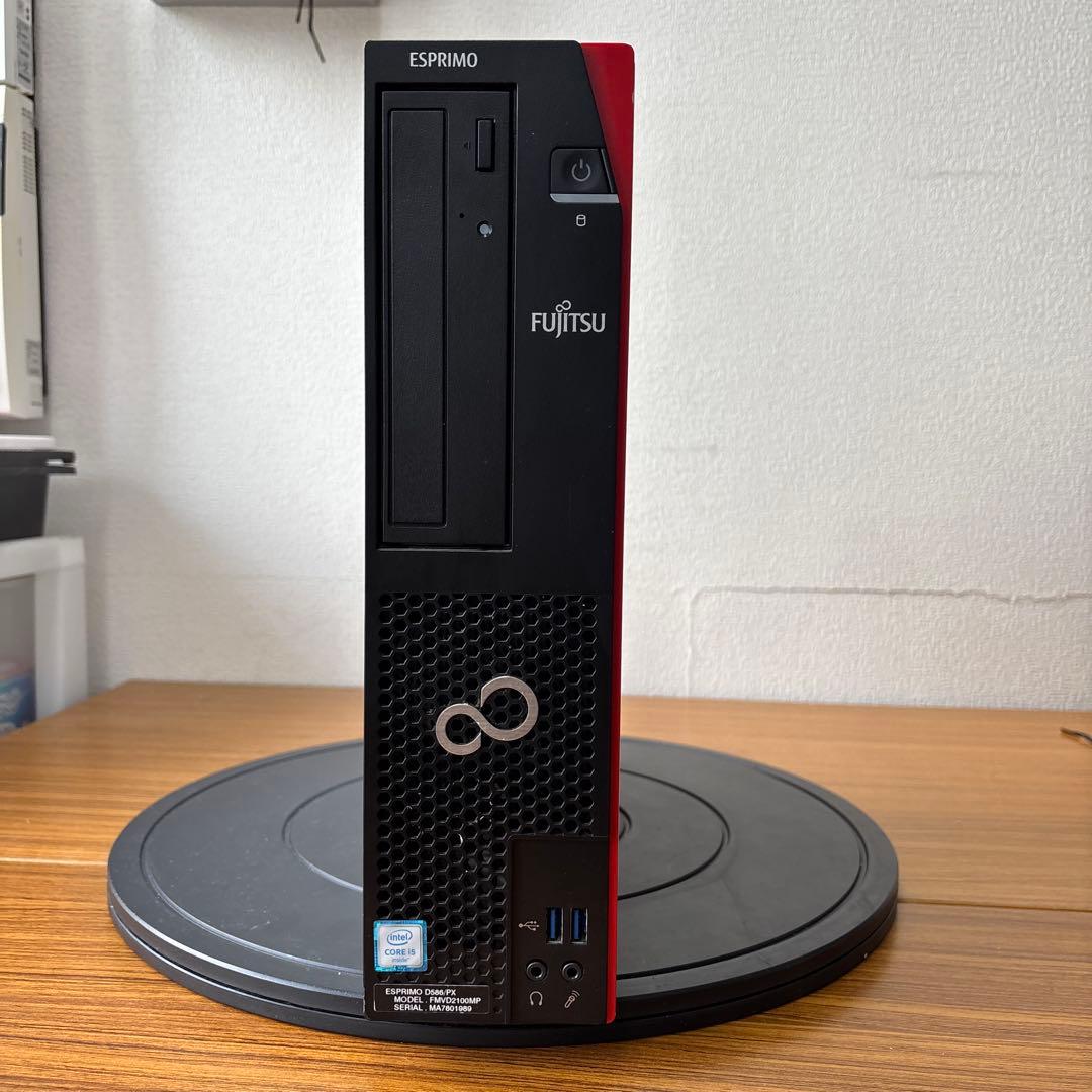 Fujitsu ESPRIMO D586 デスクトップPC起動確認済み