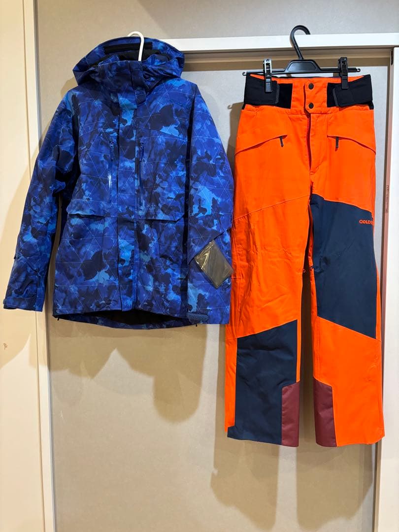 【たいしょー】GOLDWIN：ゴールドウィンスキー　レディースＬ　メンズS