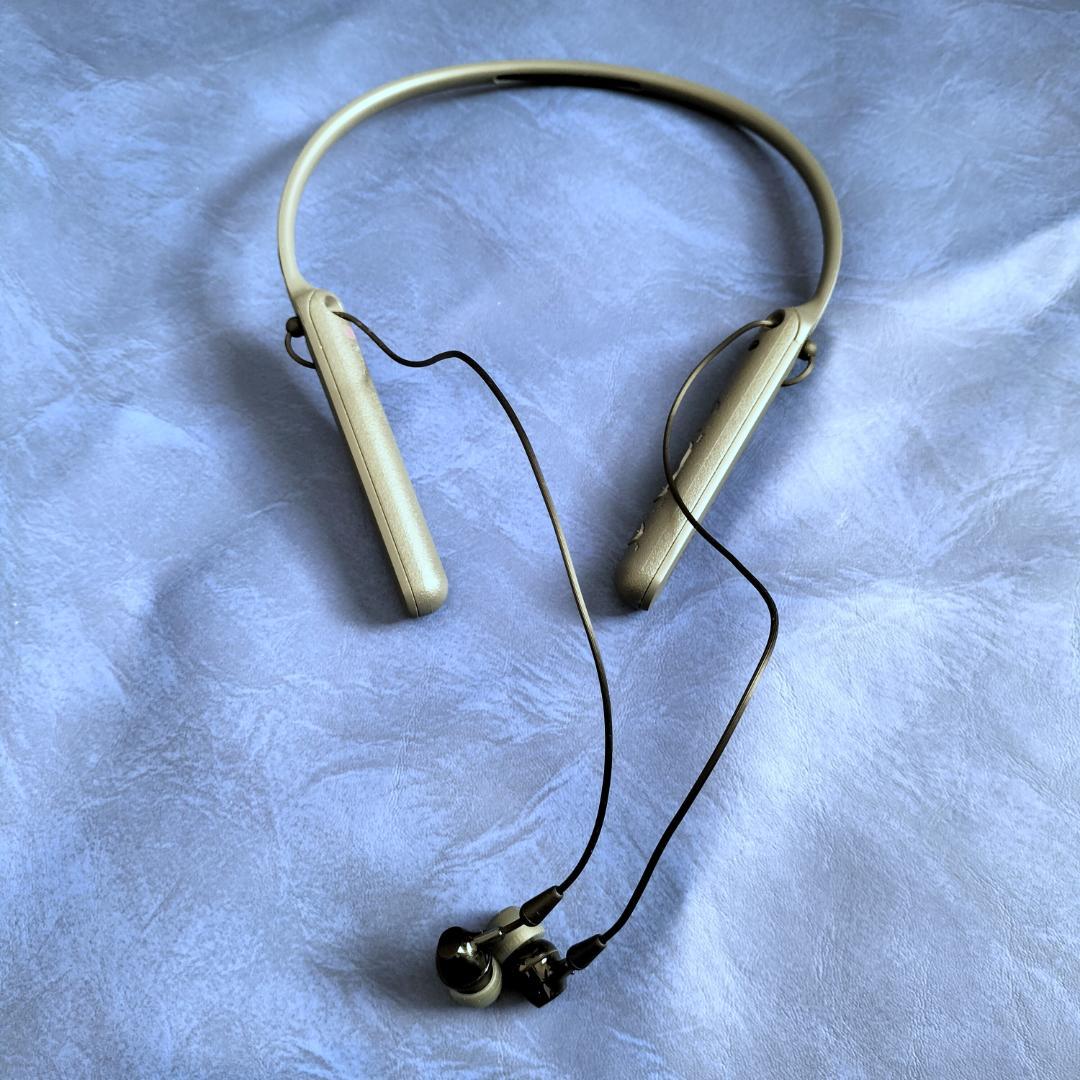 【ケース付き】SONY Bluetooth WI-C400ワイヤレスヘッドセット