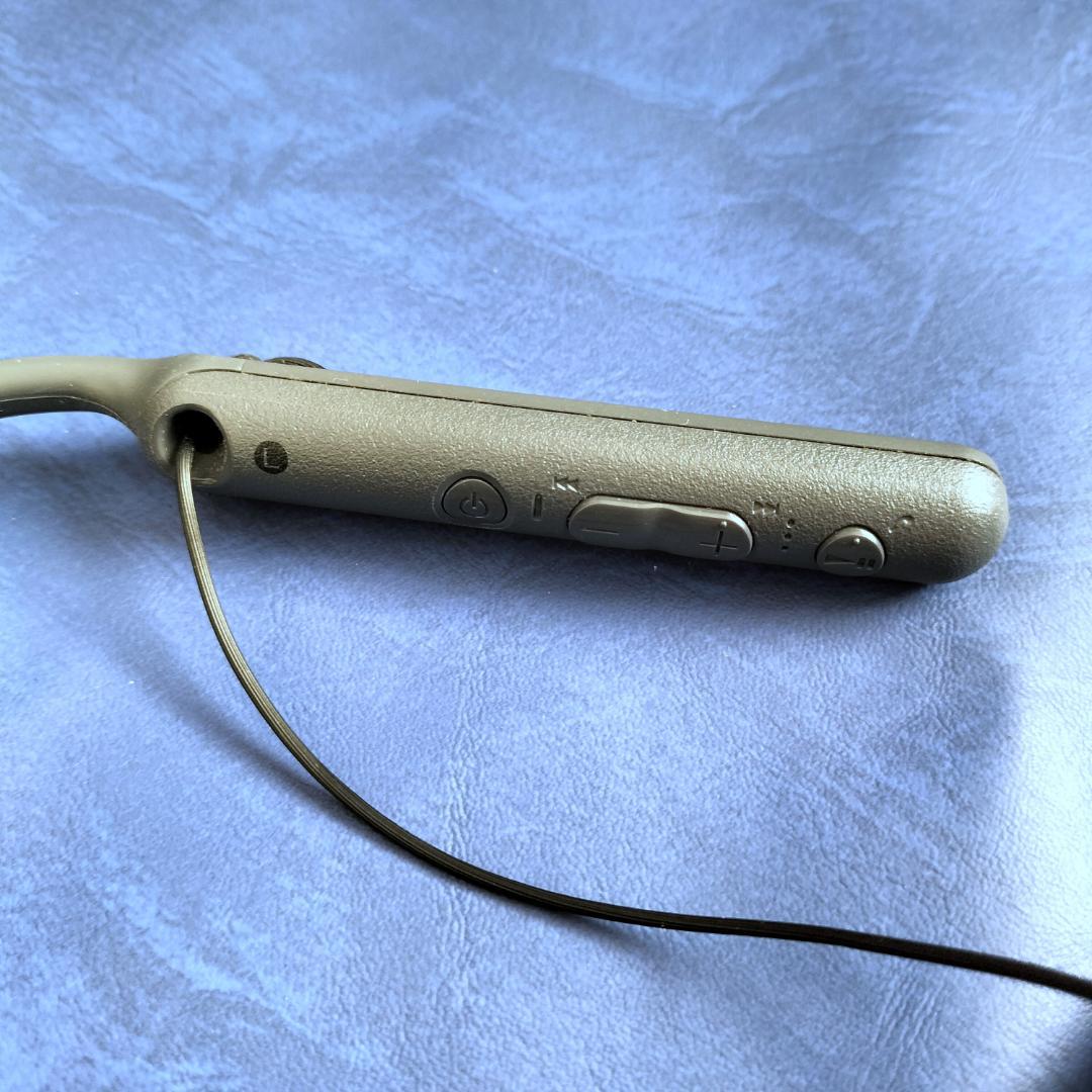 【ケース付き】SONY Bluetooth WI-C400ワイヤレスヘッドセット