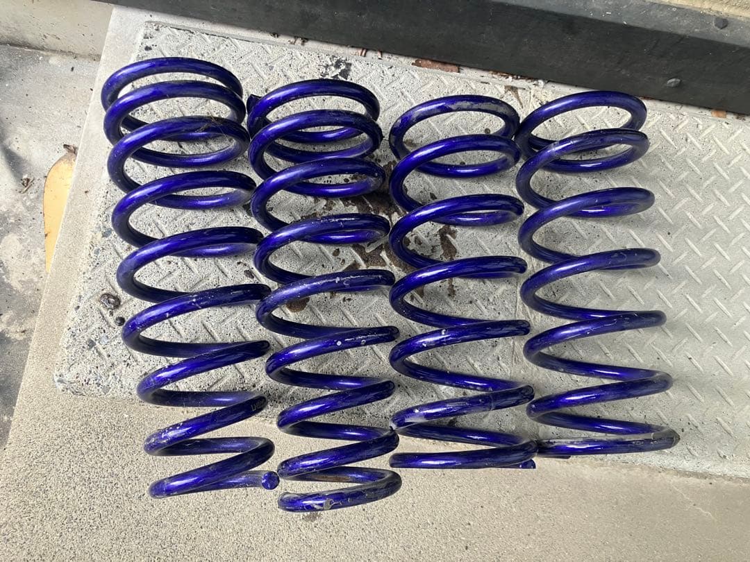 アルテッツァ SXE10 カヤバ ローファースポーツ ダウンサス スプリング