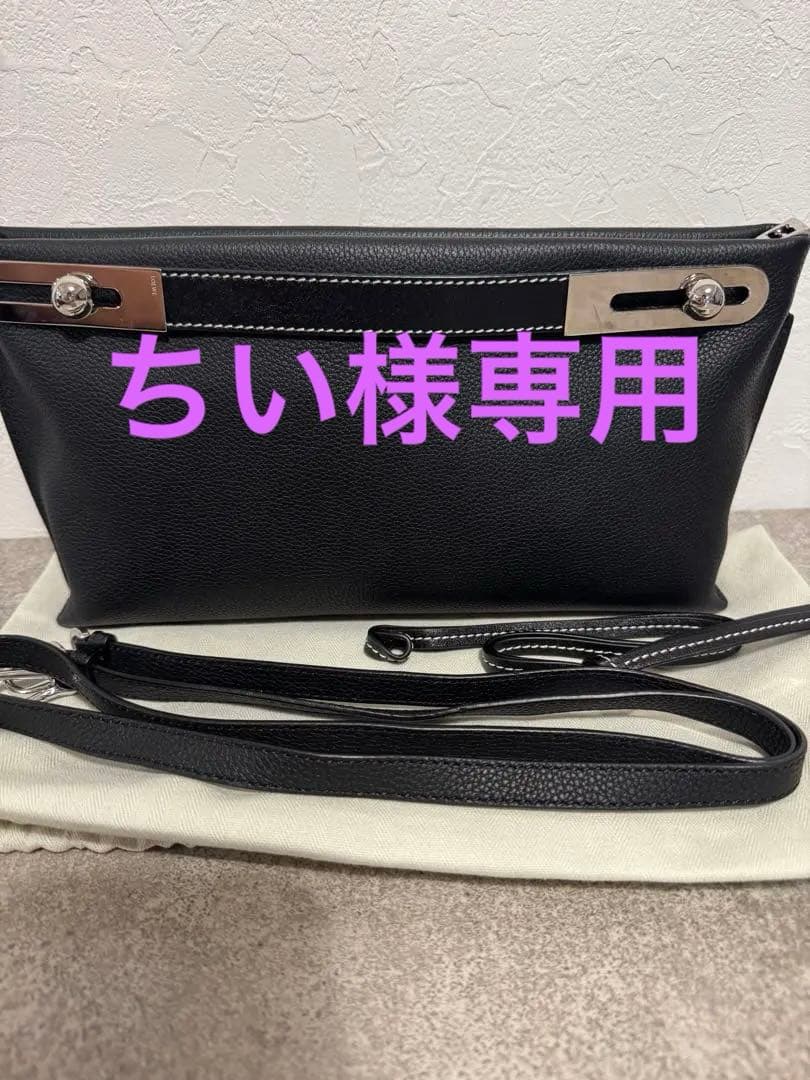 LOEWE ロエベ ミッシー スモール クラッチ ショルダーバッグ ブラック