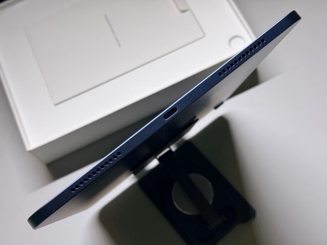 【にゃんらぶ】Apple iPad Air (第5世代)64g Wi-Fi