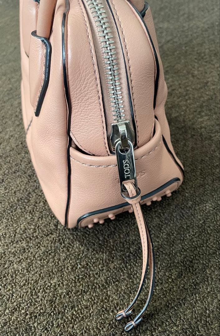 未使用美品！TOD'Sハンドバッグ ショルダー ピンクベージュ