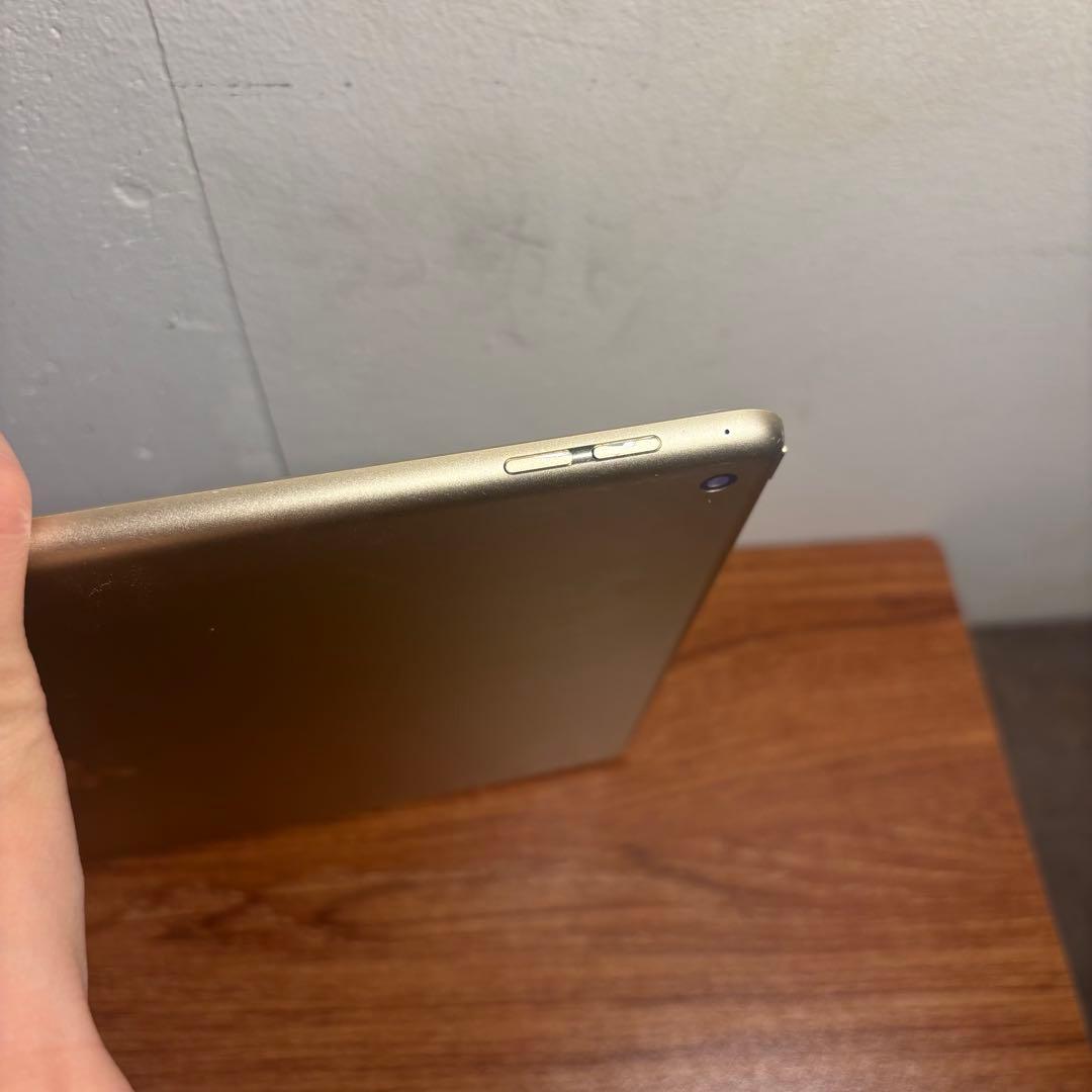 iPad Pro 第一世代　12.9 inch インチ　ゴールド　値下げ不可