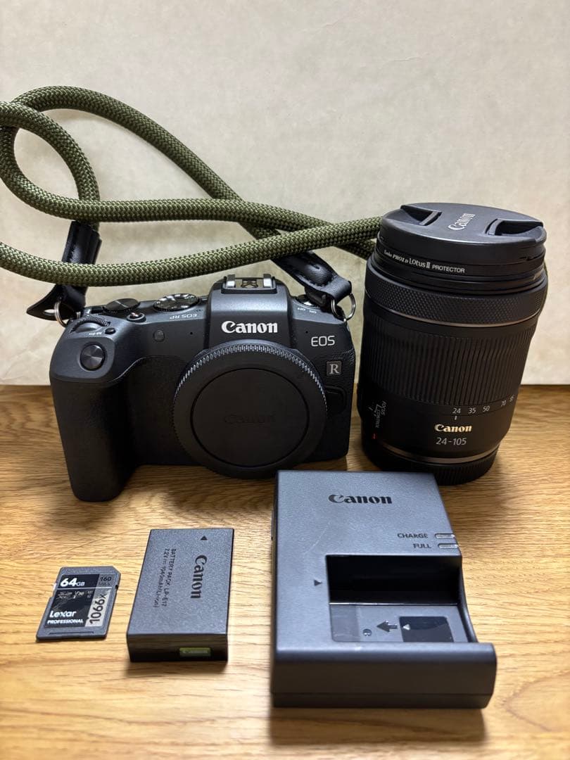 Canon EOS RP ミラーレスカメラ 本体＋レンズ（その他）保証書付