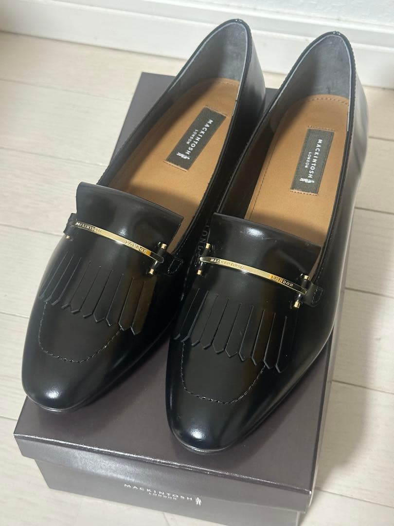 ⭐︎新品未使用⭐︎MACKINTOSH LONDON 黒　ローファー　24㎝