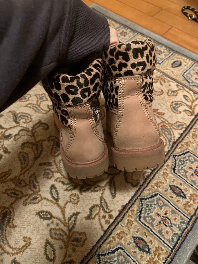 Timberland プレミアム 6インチ ブーツ レディース　ヒョウ柄