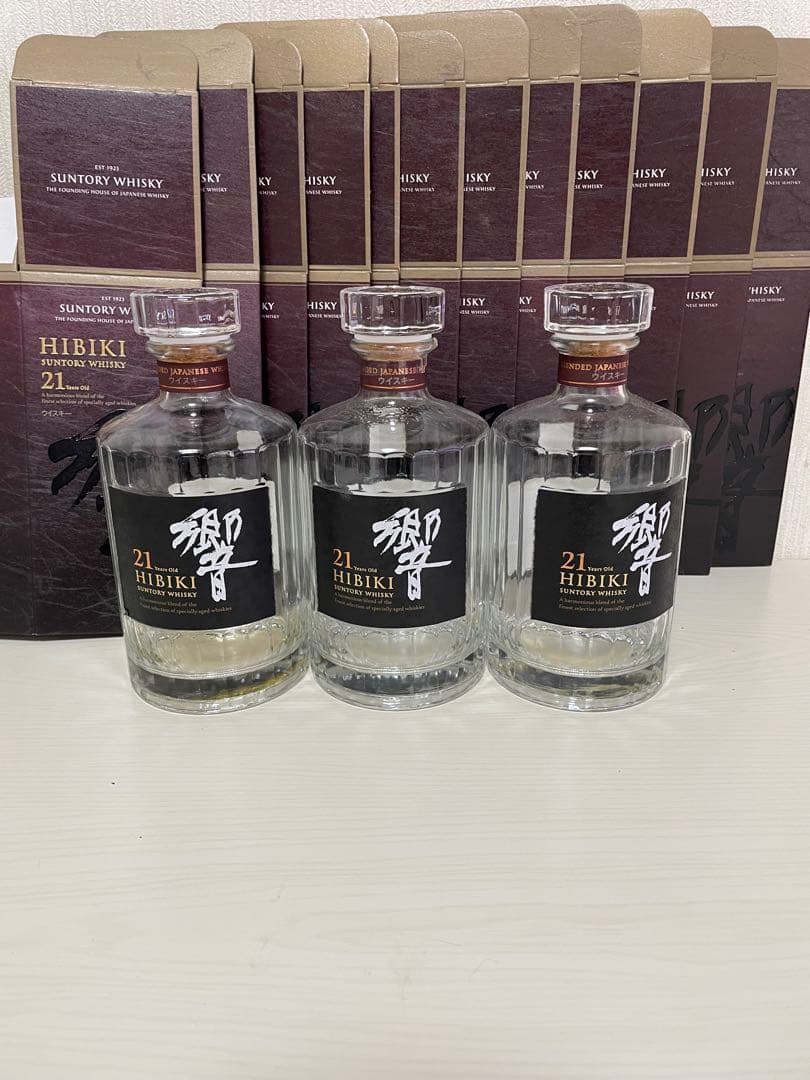 Hibiki 21年ウイスキー 空瓶3本空箱12枚セット