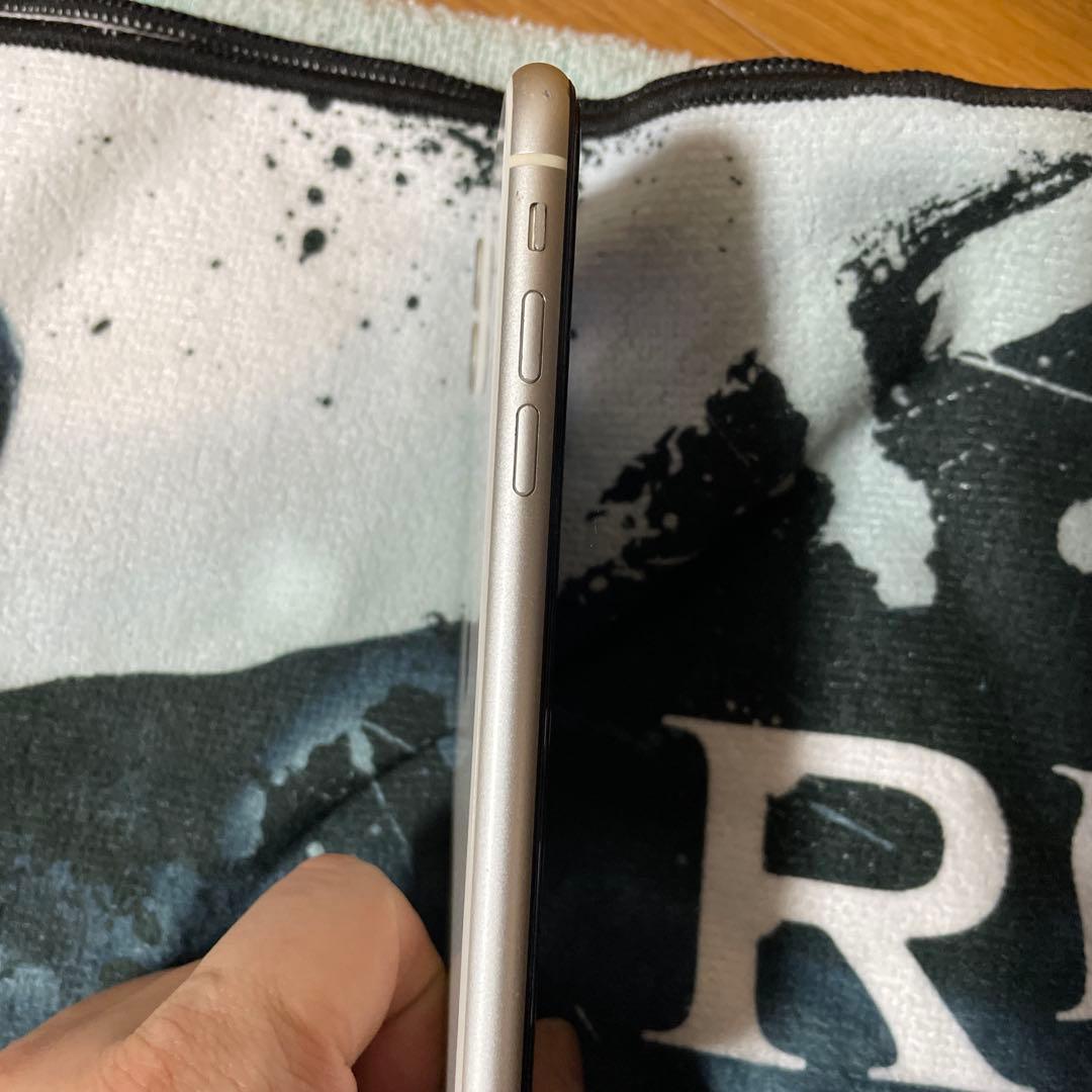 Apple iPhone 11 ホワイト 6.1インチ