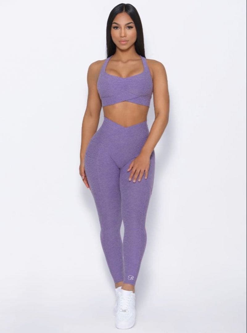 Bombshell SPORTSWEAR(ボムシェルスポーツウェア)