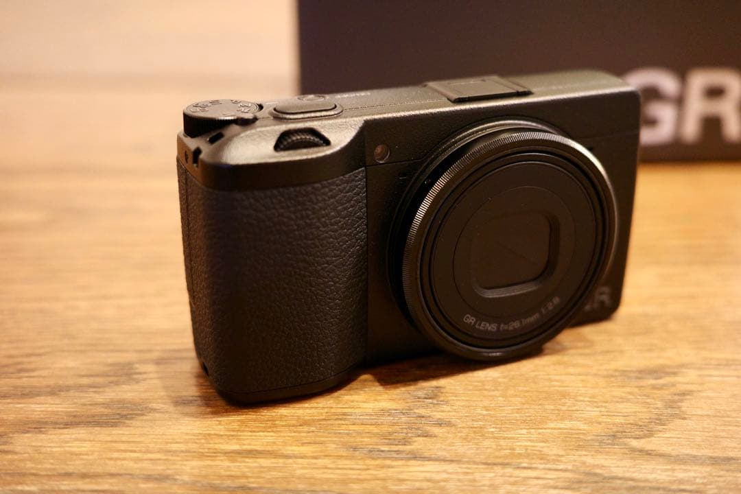 RICOH GR IIIx コンパクトデジタルカメラ ブラック