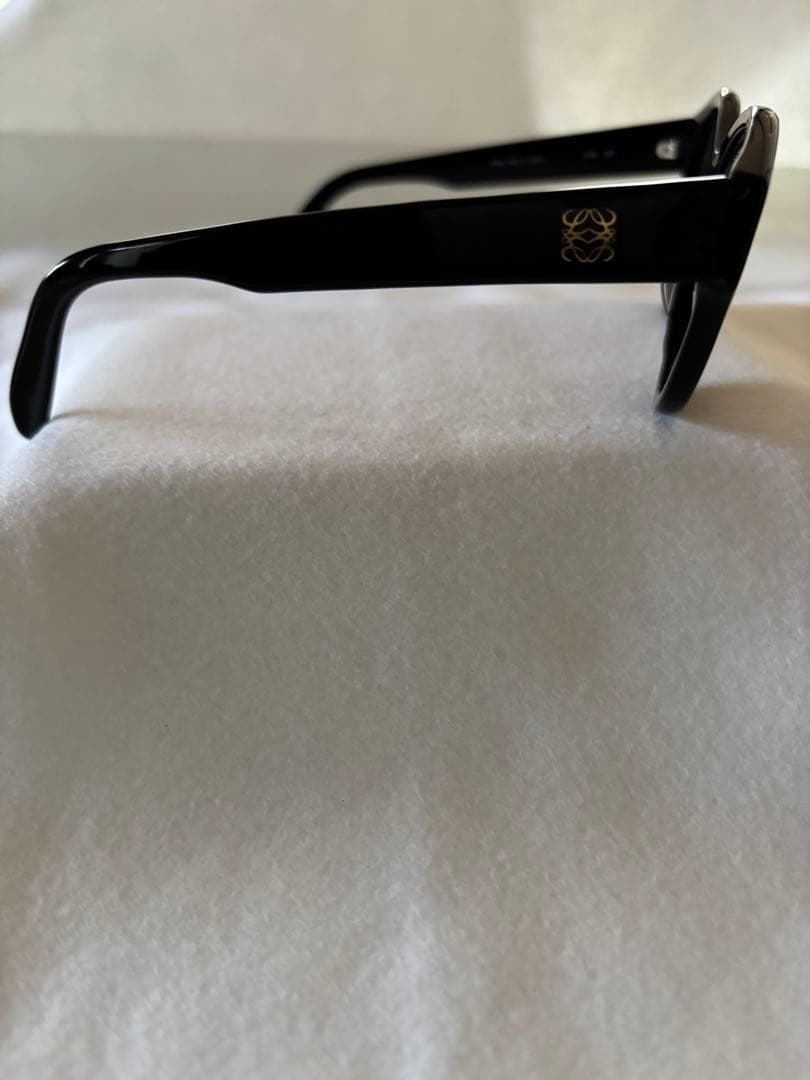 ロエベ LOEWEサングラス レディース ブラック