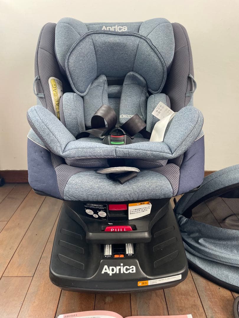 アップリカ チャイルドシート クルリラ AD シート回転型