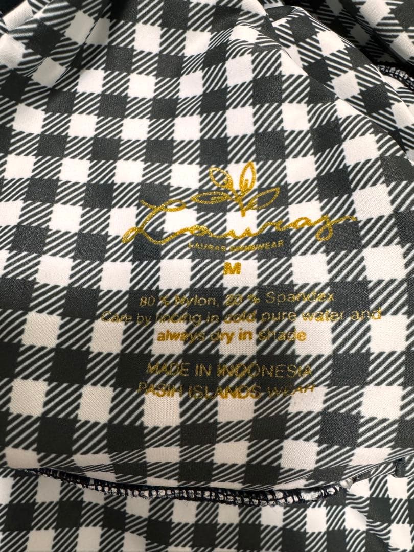 lauras swimwear ローラススイム　ビキニセット