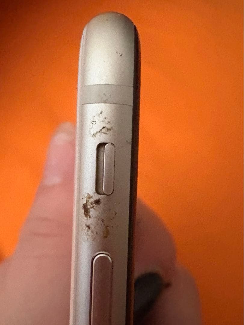 iPhone SE ３世代　本体のみ