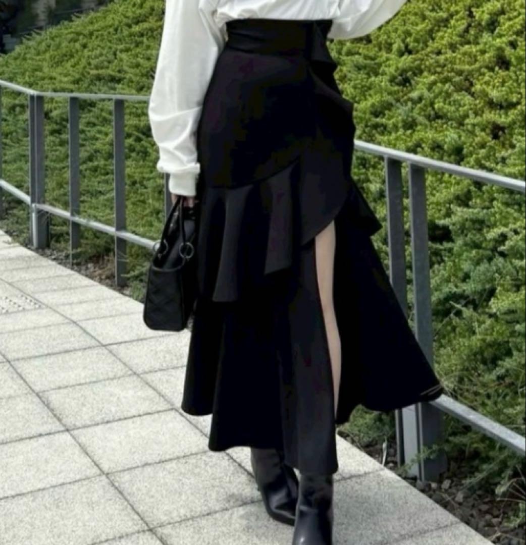 rienda ダブルフリルスリットスコートショートパンツ　黒　ブラック　M