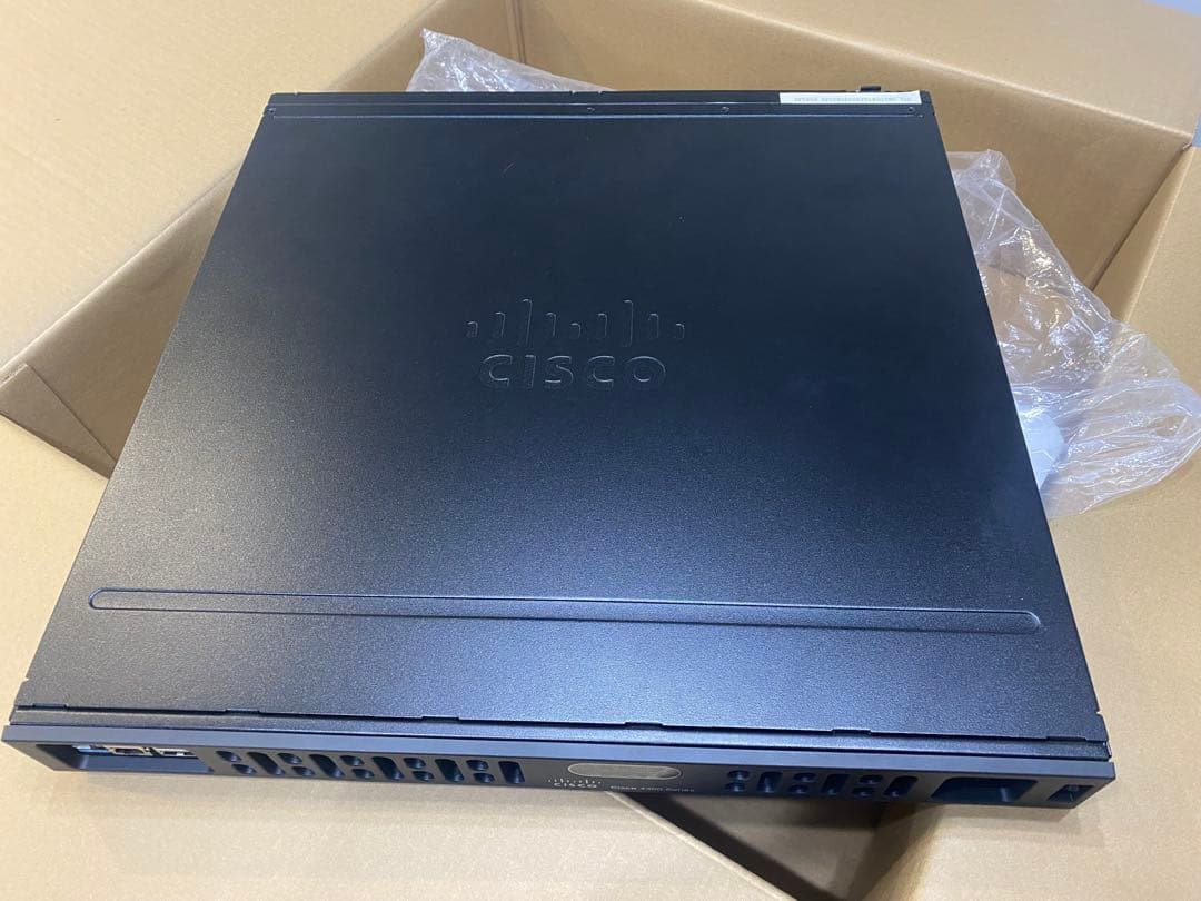 Cisco ISR4331/K9 サーバールーター