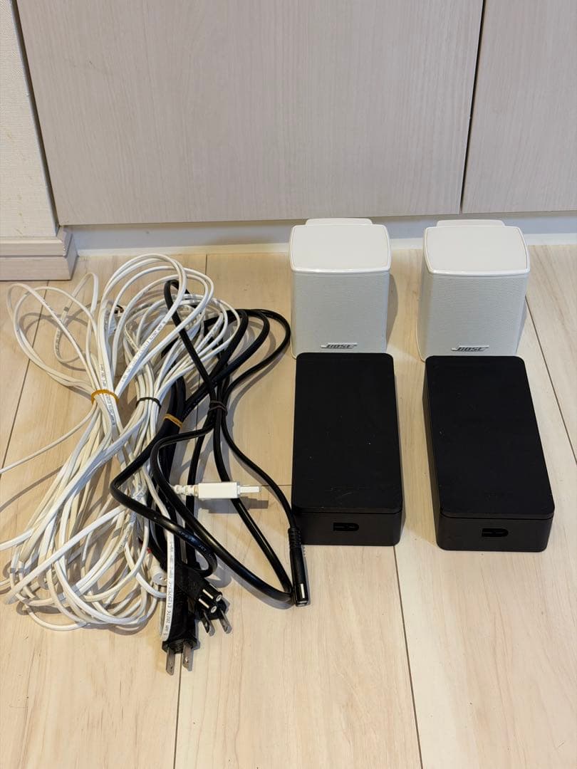 Bose Virtually Invisible 300 ワイヤレススピーカー